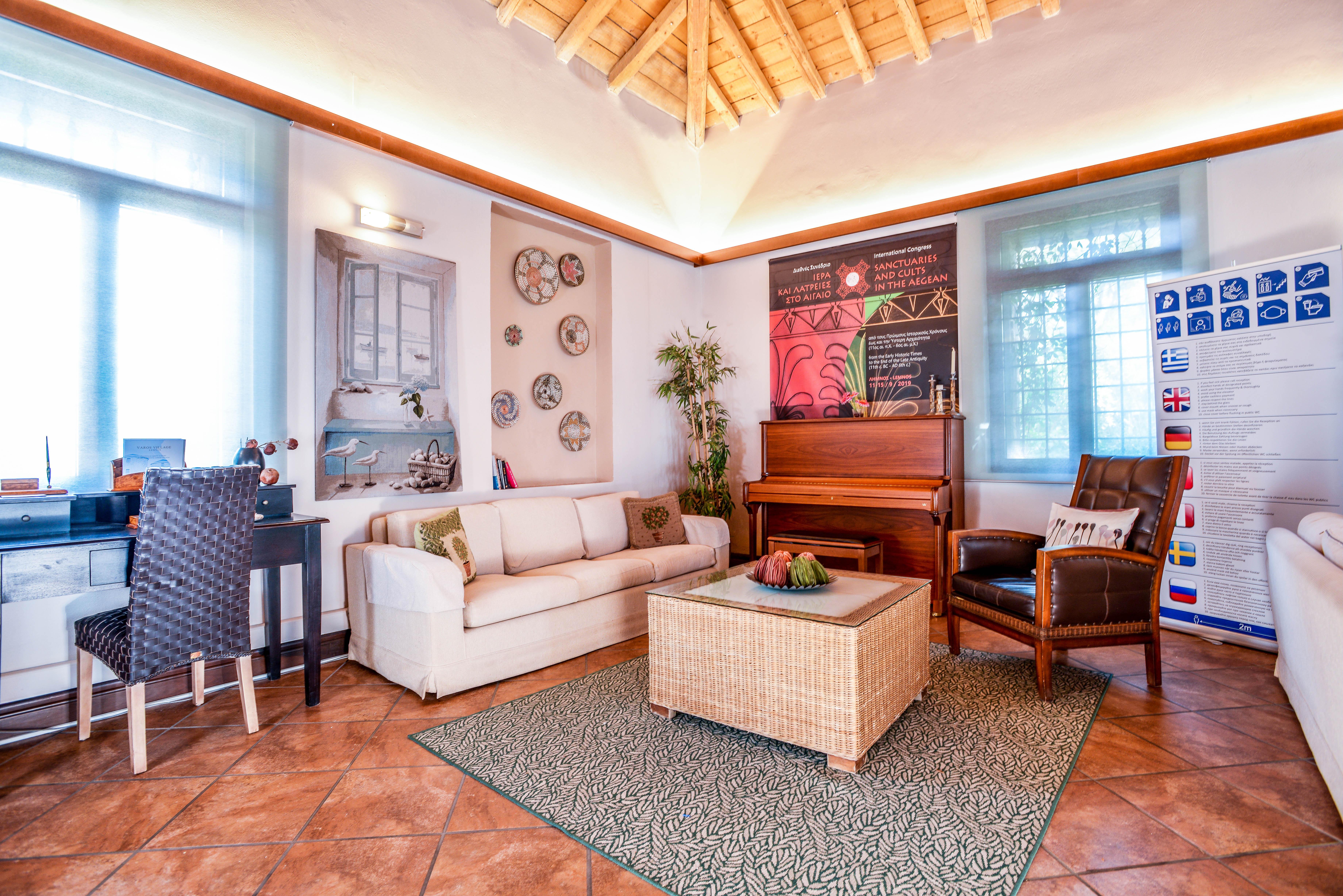 Varos Village Boutique Hotel Exterior foto