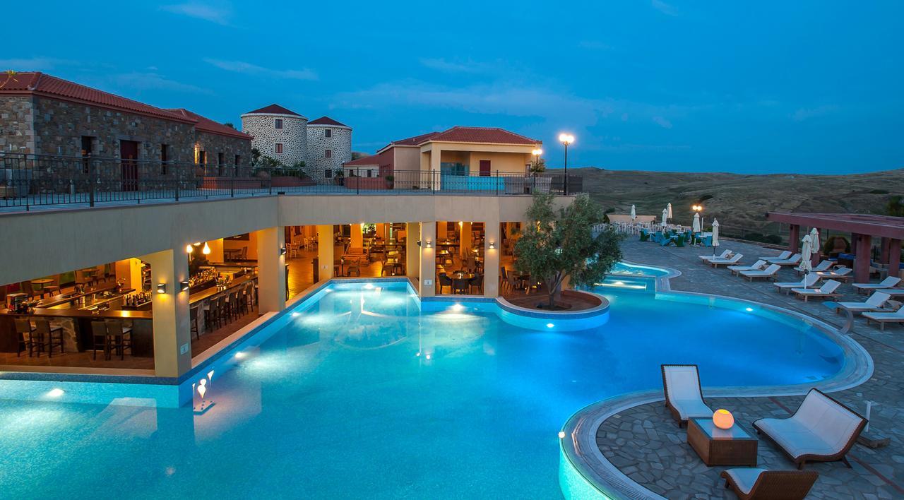 Varos Village Boutique Hotel Exterior foto
